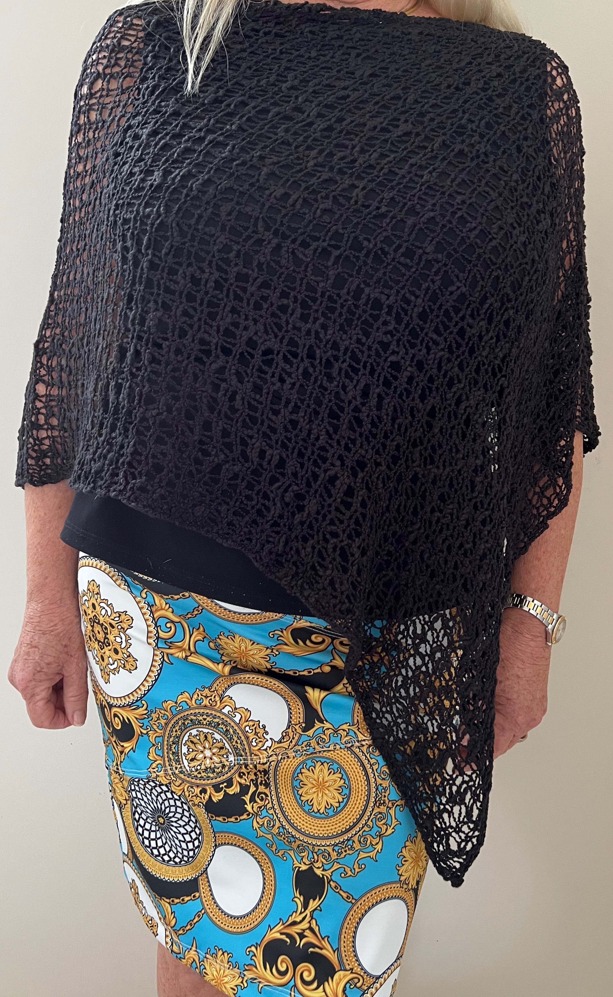 Shawlette - Black Caspian
